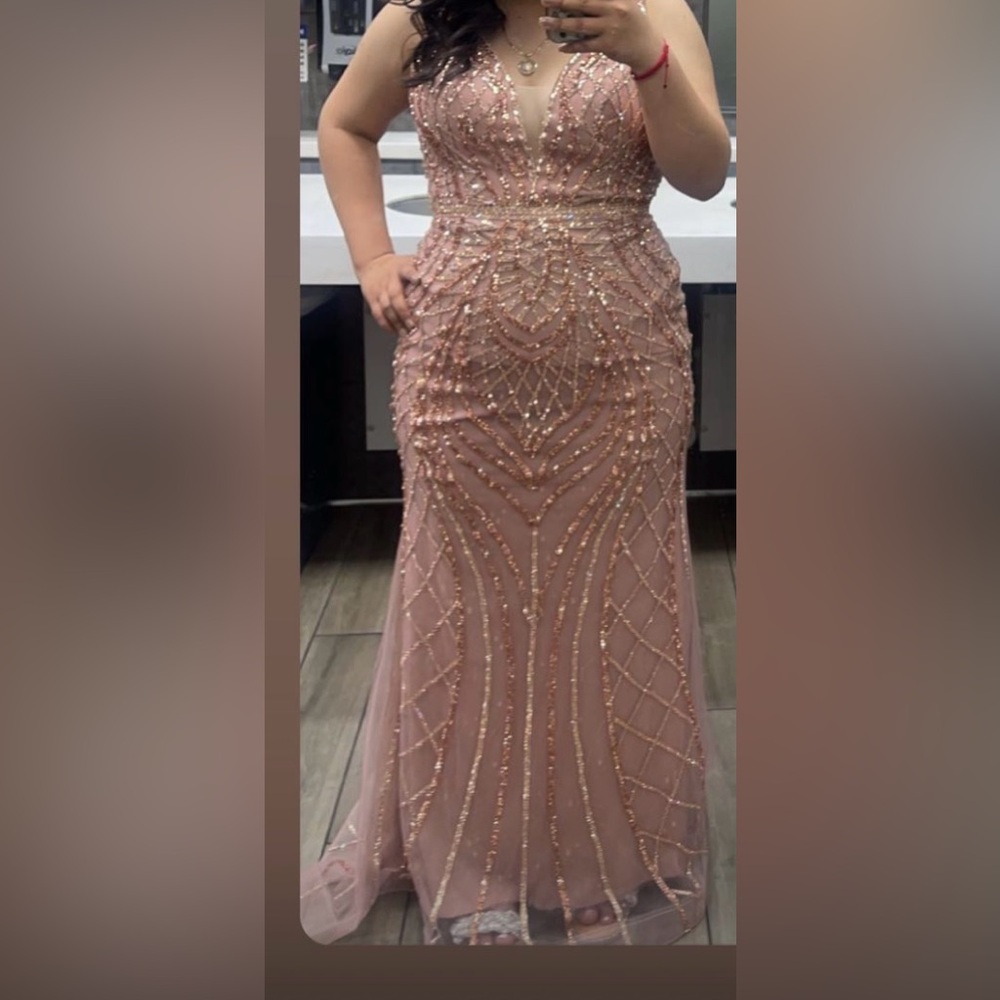 Pink Sequin Embellished Sleeveless Prom Gown